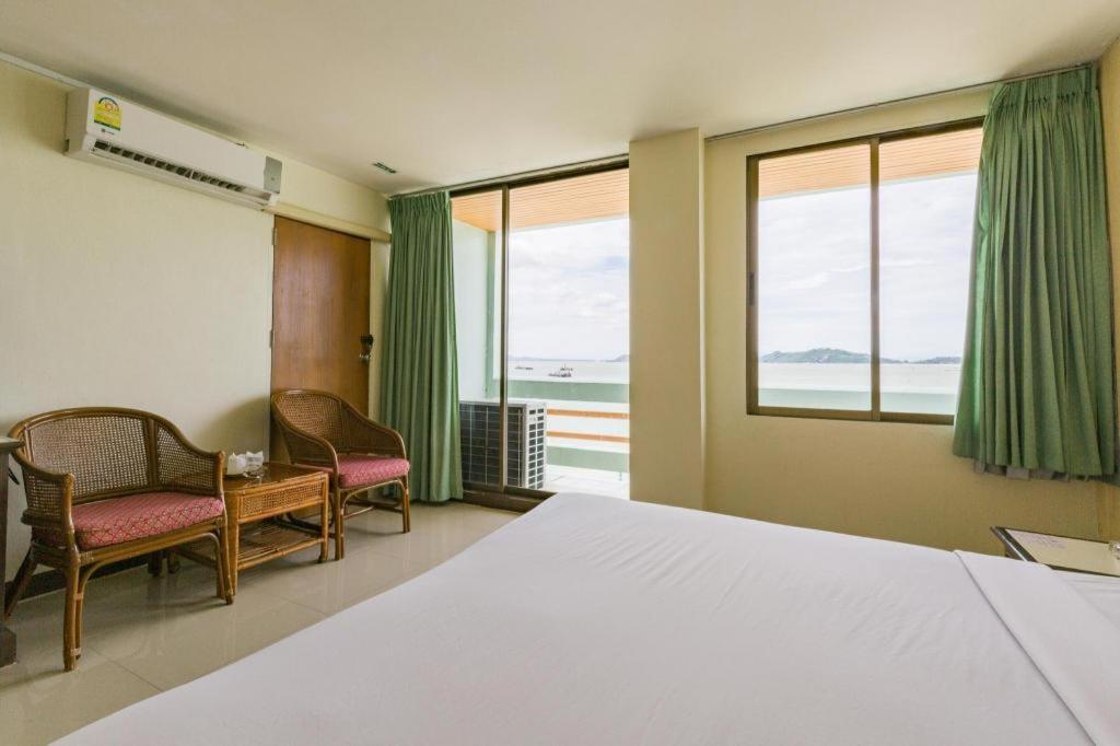 סונגקלה Lake Inn Hotel מראה חיצוני תמונה