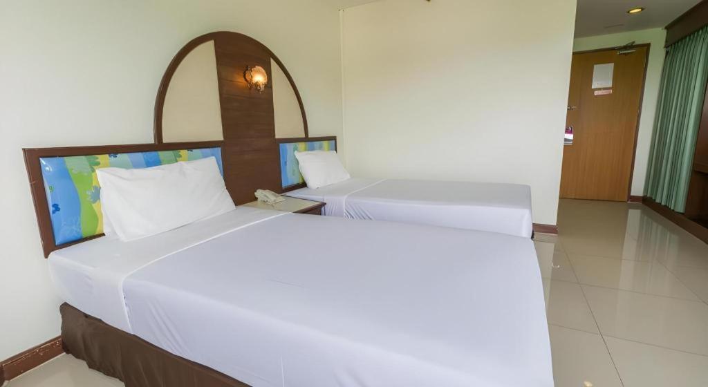 סונגקלה Lake Inn Hotel מראה חיצוני תמונה