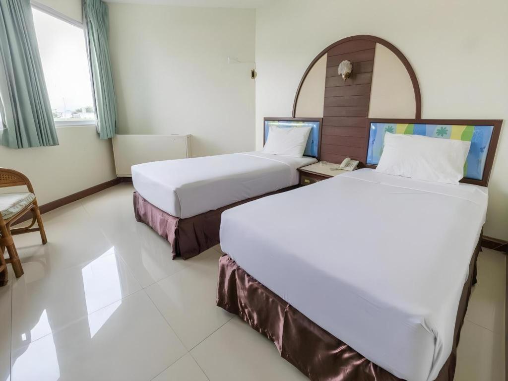 סונגקלה Lake Inn Hotel מראה חיצוני תמונה