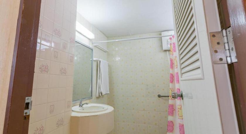 סונגקלה Lake Inn Hotel מראה חיצוני תמונה