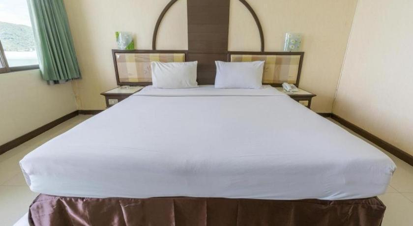 סונגקלה Lake Inn Hotel מראה חיצוני תמונה