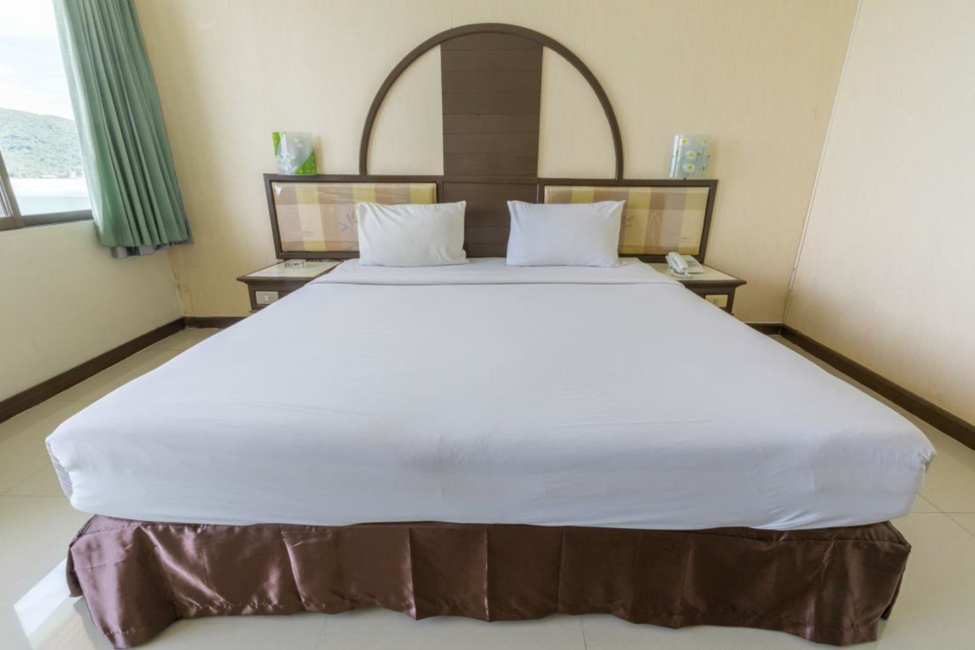 סונגקלה Lake Inn Hotel מראה חיצוני תמונה